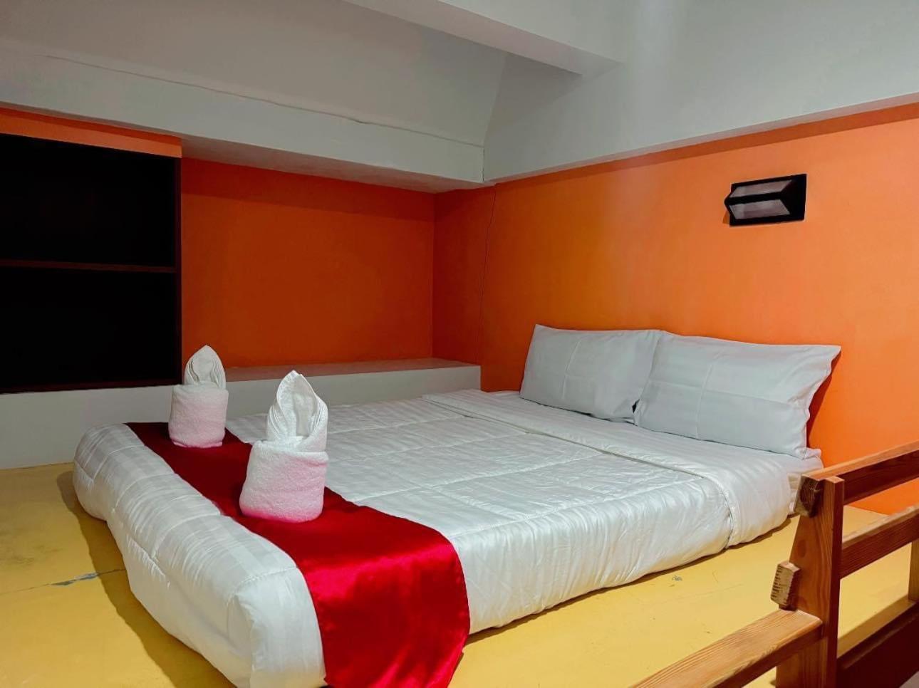 First And Frang Hotel - Koh Phangan Thongsala Zewnętrze zdjęcie